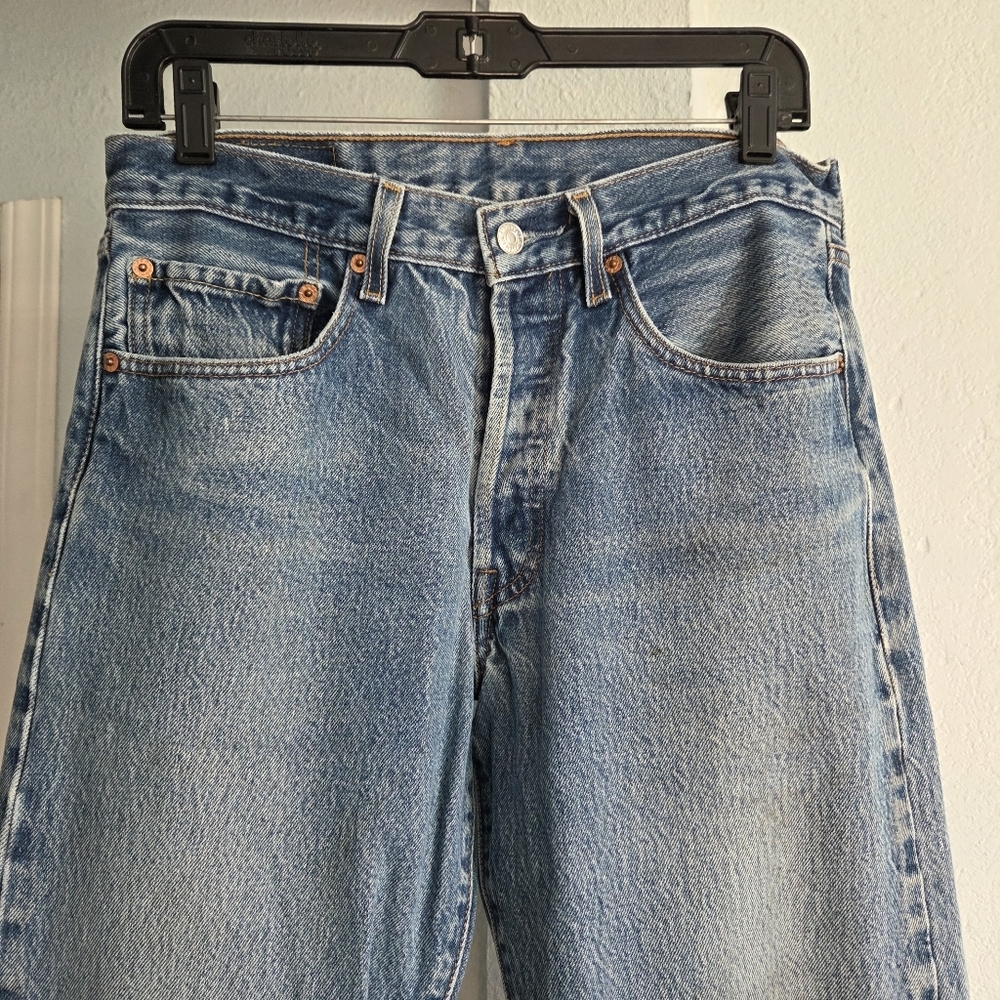 Levi's Light Blue Straight Jeans 501 - Picture 3 of 8